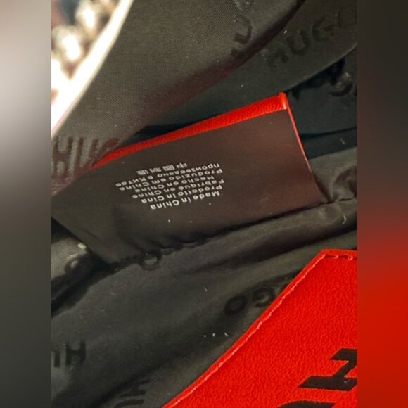 🆕 HUGO 🧿 NWOT Heart-Shaped LOVE Crossbody Bag, Silver-Tone Material - Picture 12 of 15